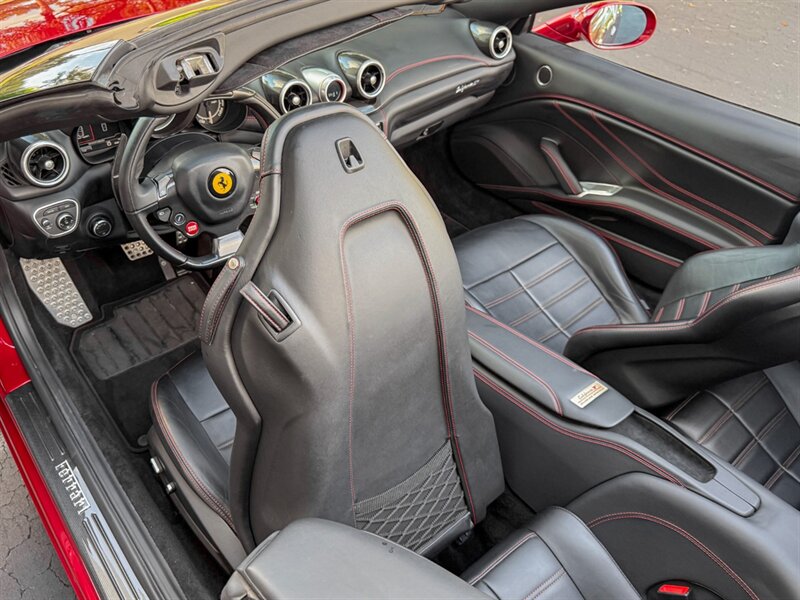 2016 Ferrari California T   - Photo 23 - Bonita Springs, FL 34134