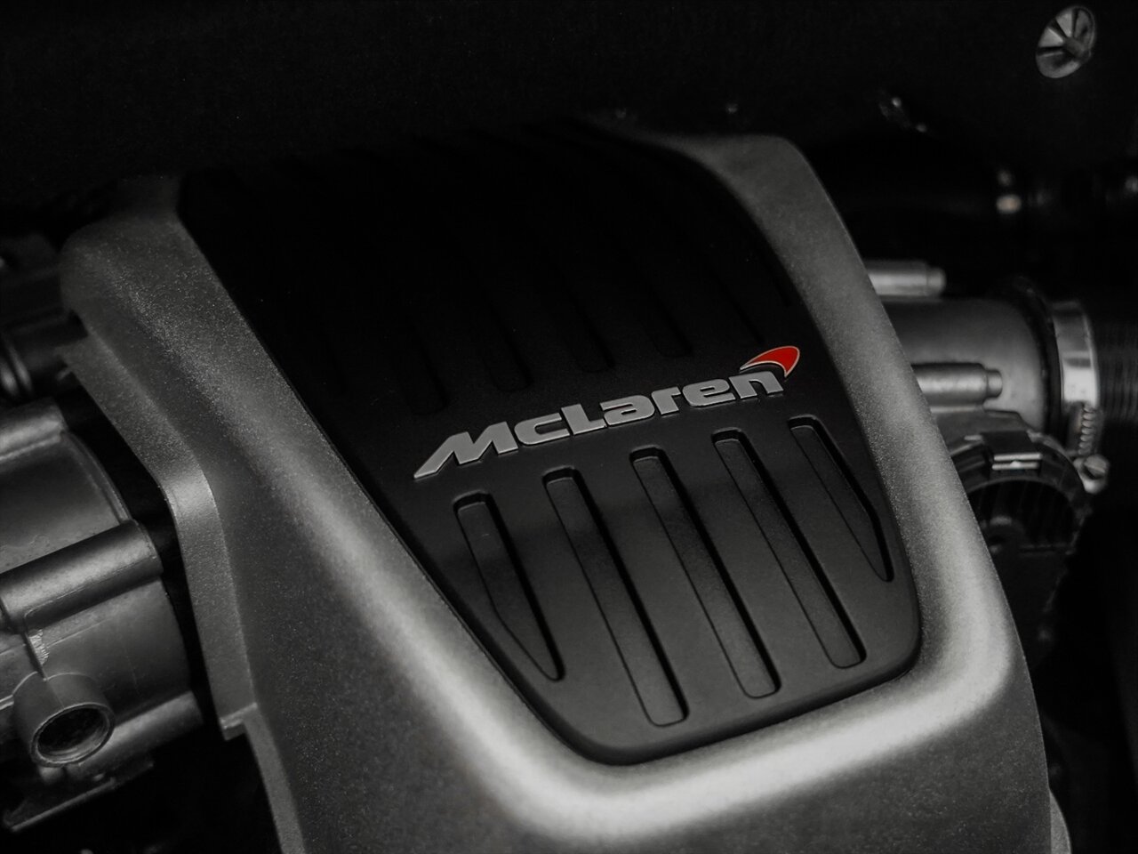 2015 McLaren 650S  Spider - Photo 37 - Bonita Springs, FL 34134