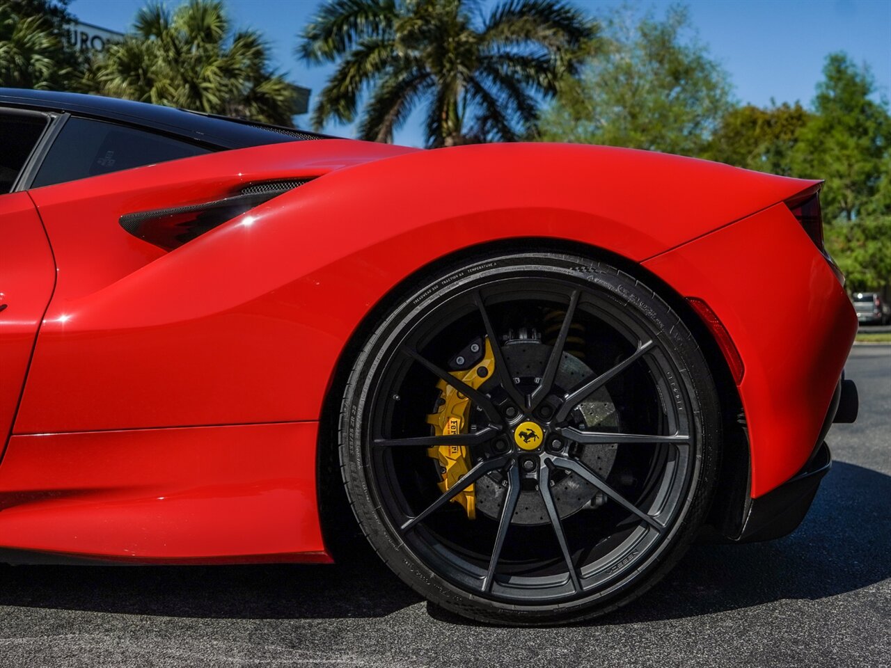 2020 Ferrari F8 Tributo   - Photo 33 - Bonita Springs, FL 34134