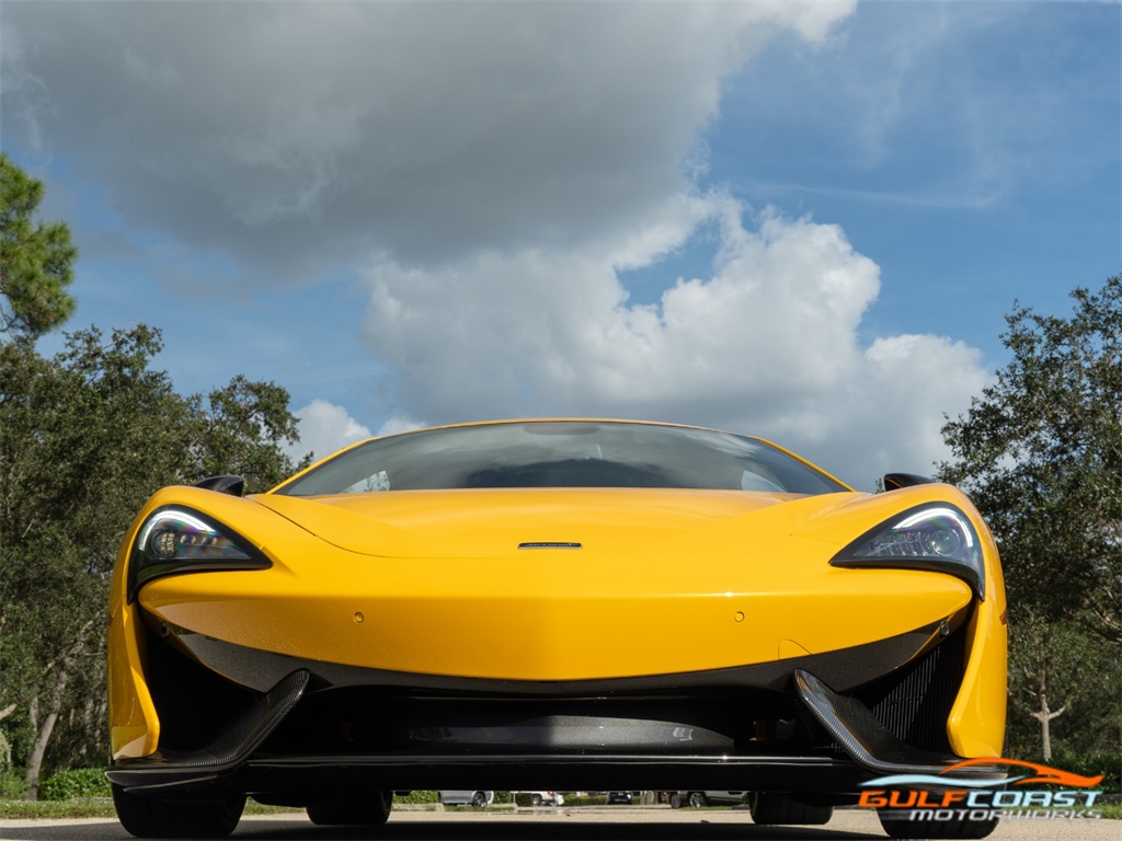2016 McLaren 570S   - Photo 25 - Bonita Springs, FL 34134
