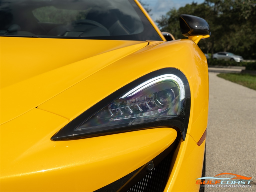 2016 McLaren 570S   - Photo 11 - Bonita Springs, FL 34134