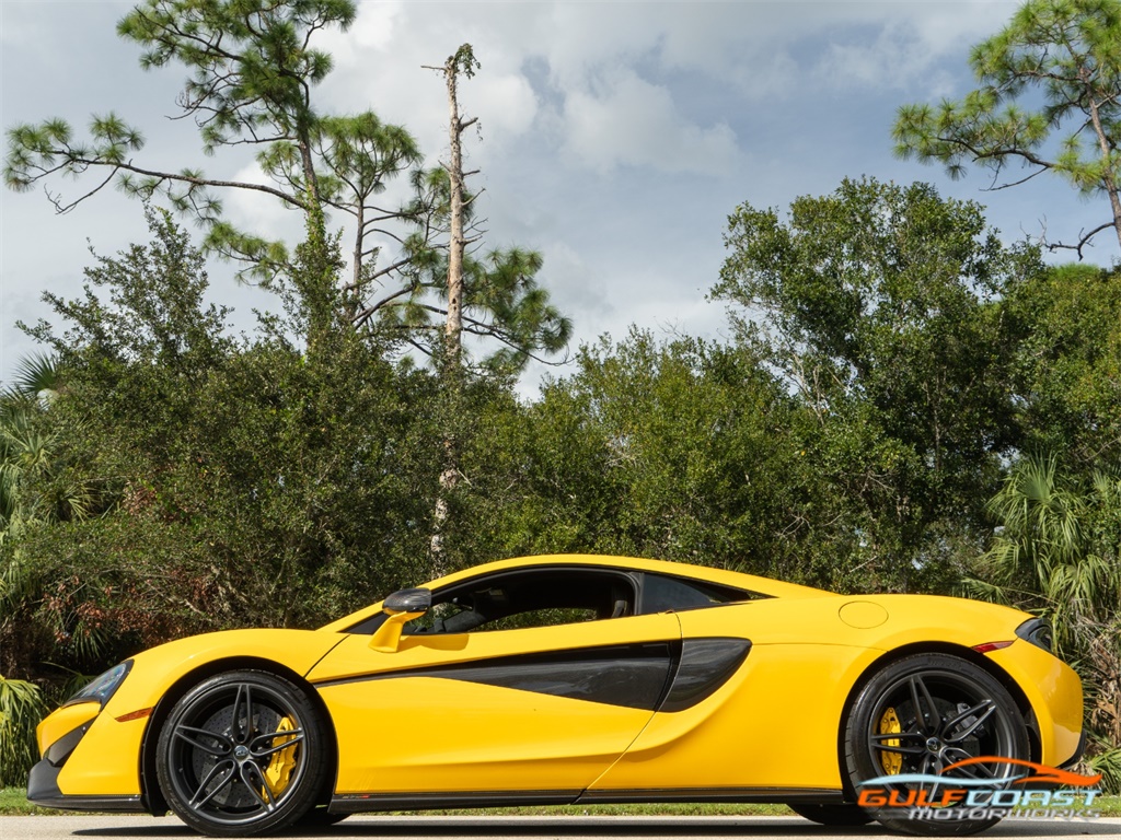 2016 McLaren 570S   - Photo 33 - Bonita Springs, FL 34134