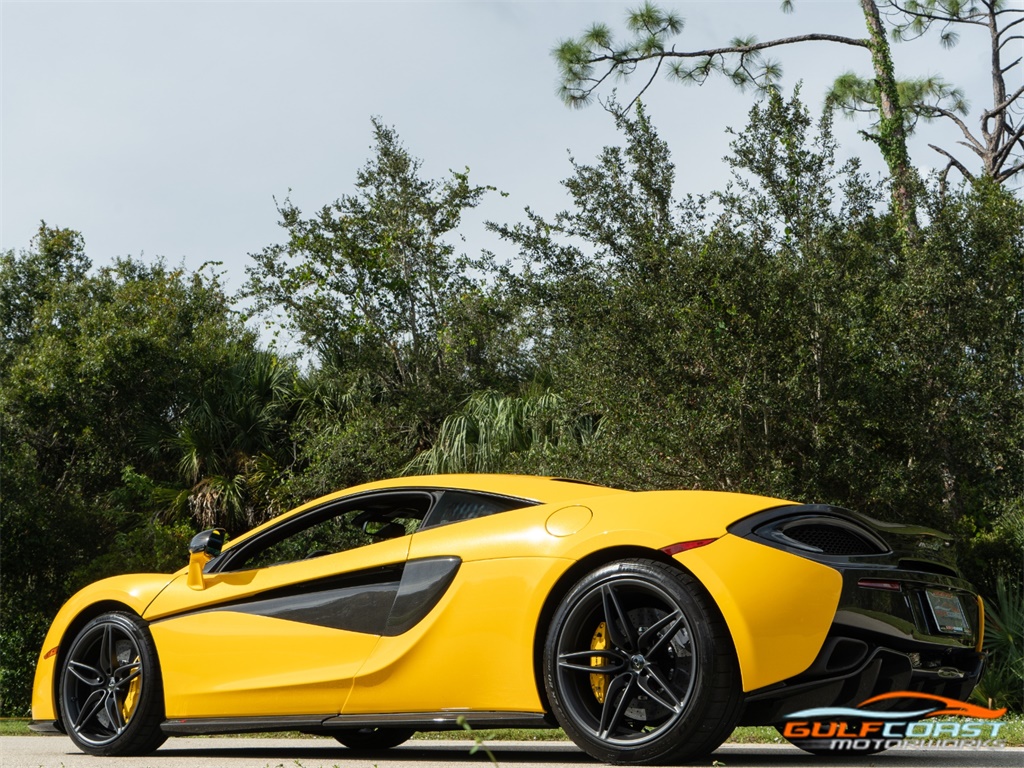 2016 McLaren 570S   - Photo 35 - Bonita Springs, FL 34134