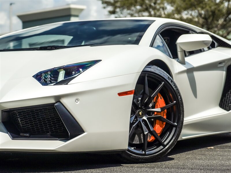 2014 Lamborghini Aventador LP 700-4   - Photo 3 - Bonita Springs, FL 34134