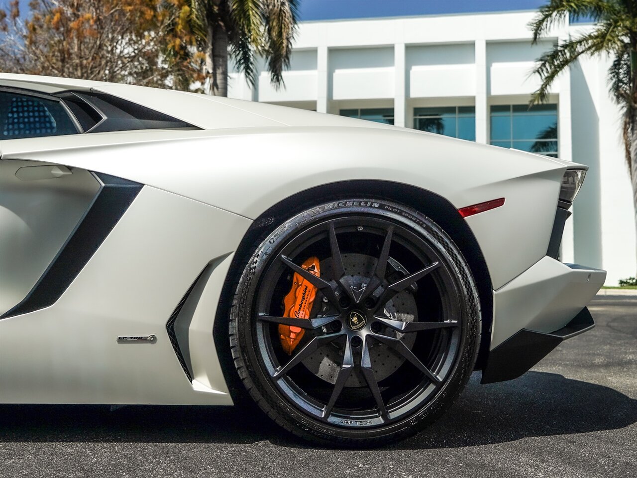 2014 Lamborghini Aventador LP 700-4   - Photo 29 - Bonita Springs, FL 34134