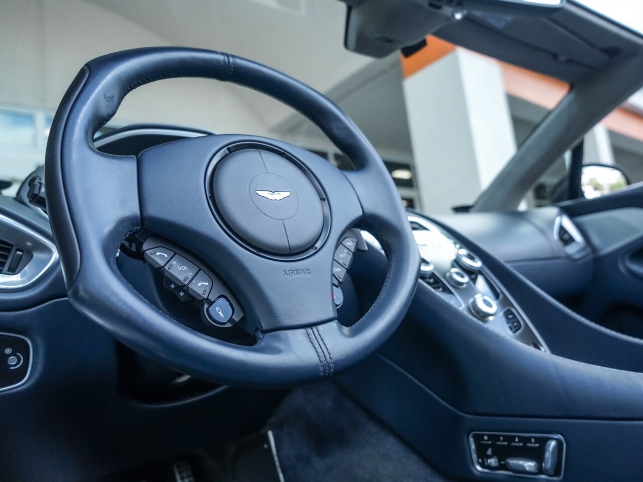 2014 Aston Martin Vanquish Volante   - Photo 12 - Bonita Springs, FL 34134