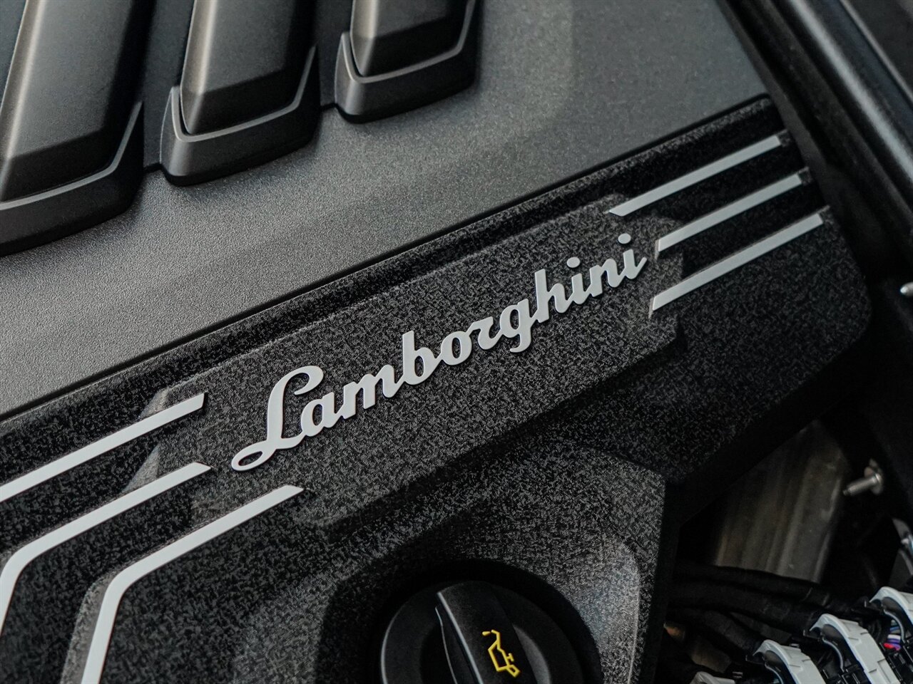 2022 Lamborghini Urus   - Photo 43 - Bonita Springs, FL 34134