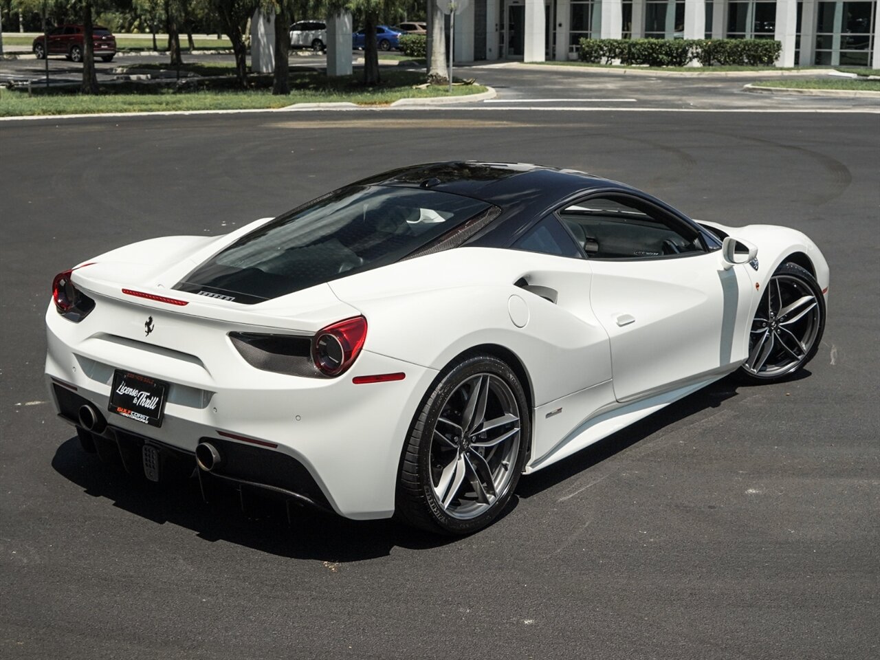 2017 Ferrari 488 GTB   - Photo 67 - Bonita Springs, FL 34134