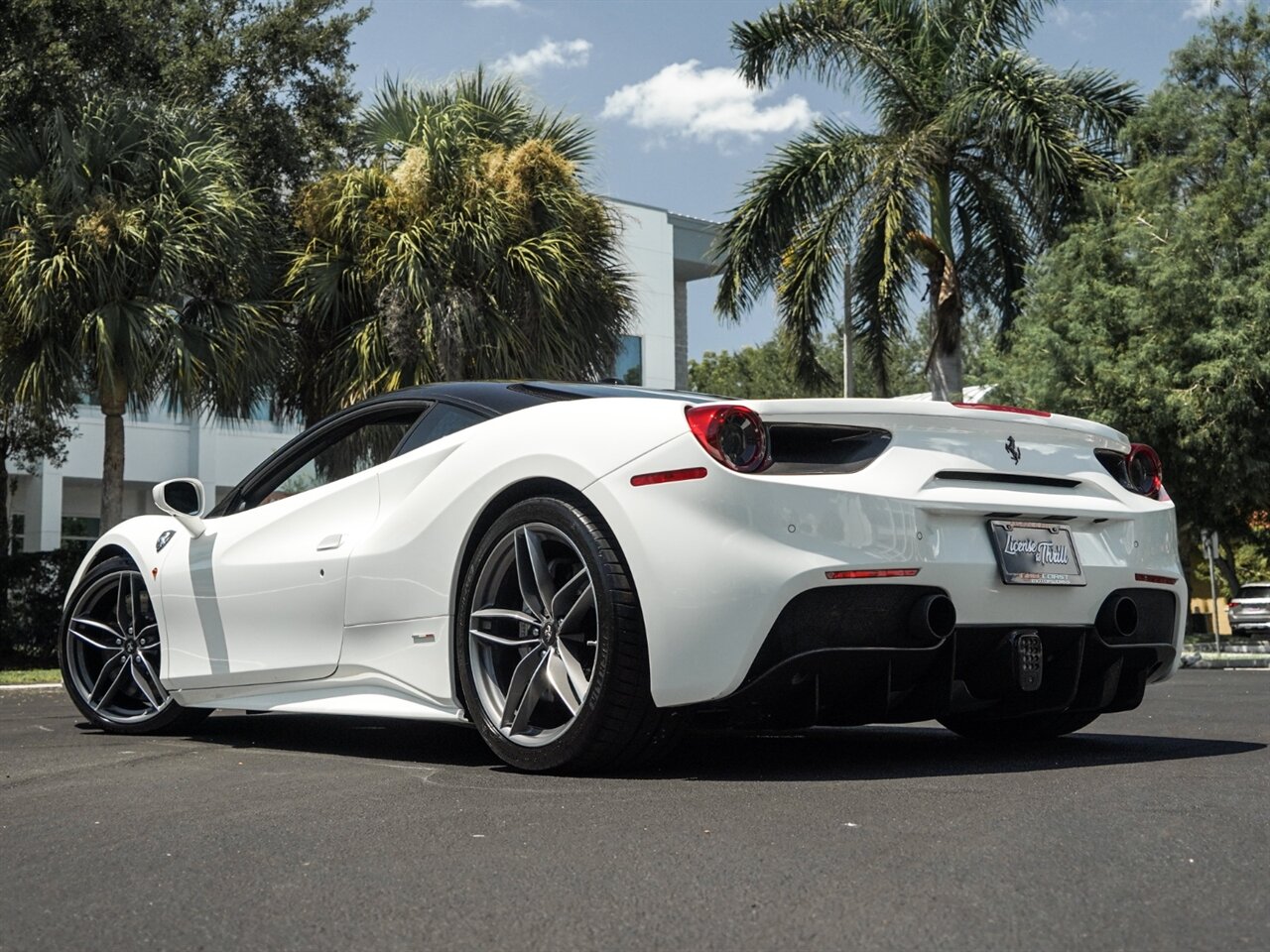 2017 Ferrari 488 GTB   - Photo 51 - Bonita Springs, FL 34134