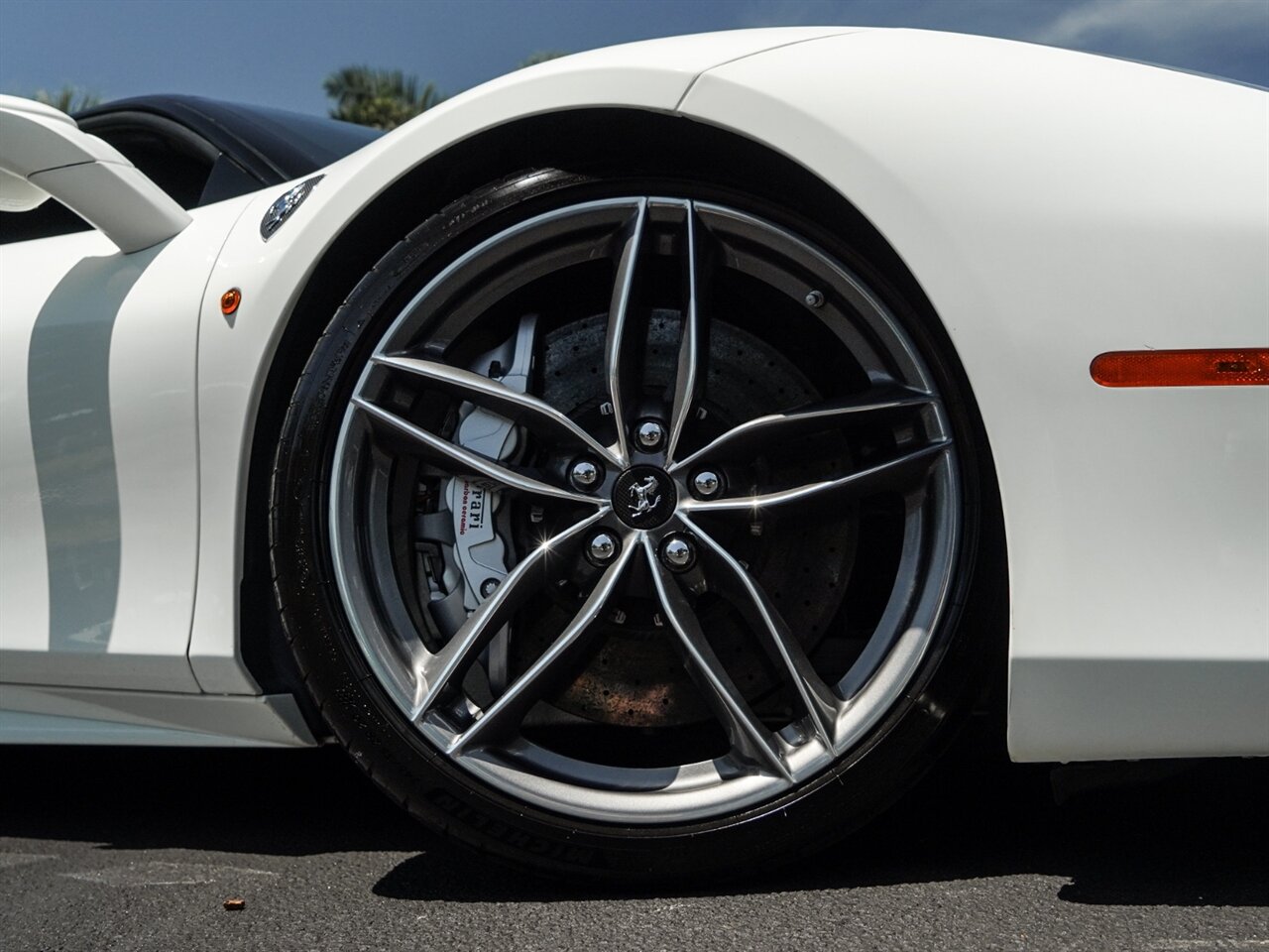 2017 Ferrari 488 GTB   - Photo 73 - Bonita Springs, FL 34134