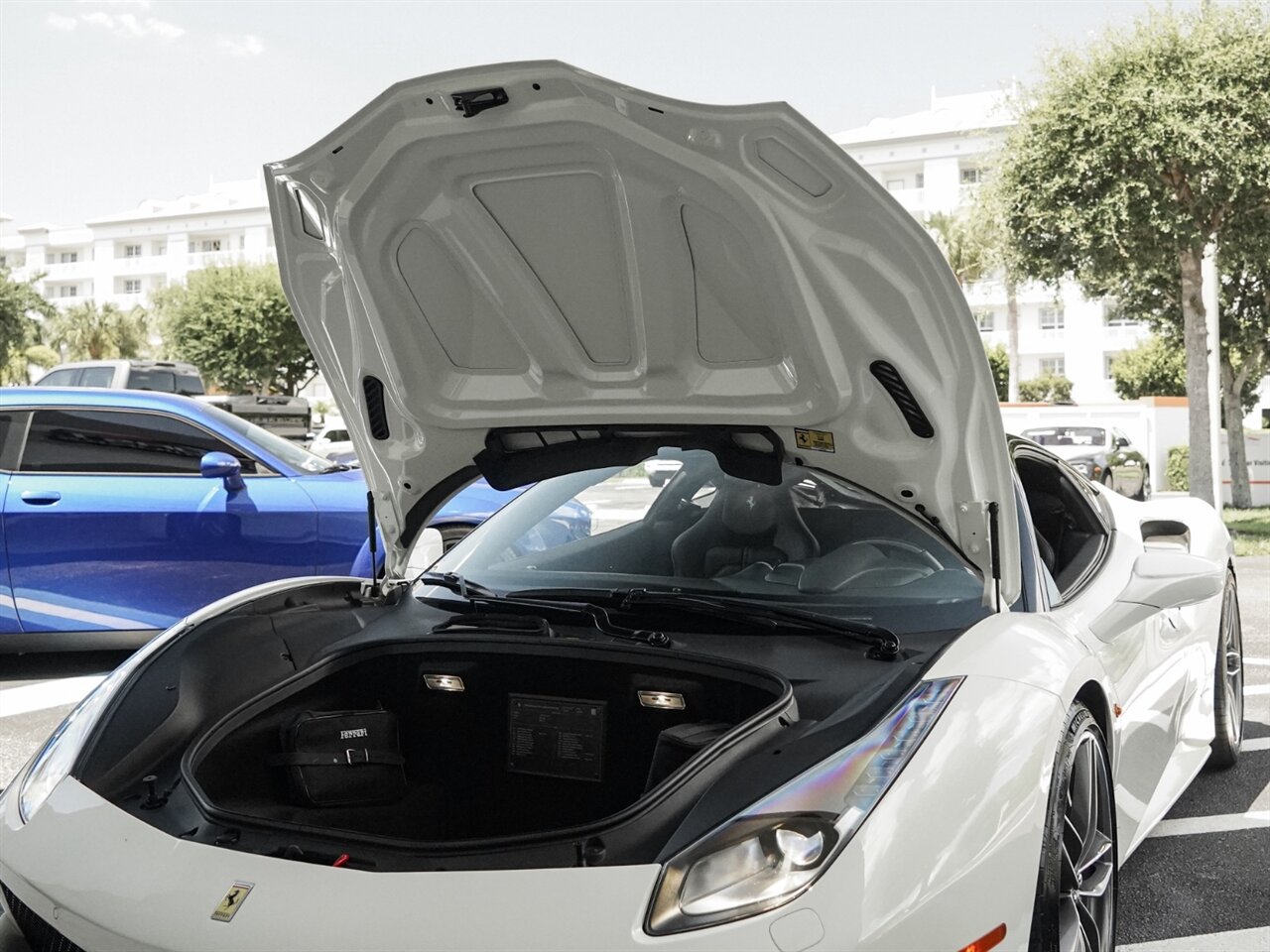 2017 Ferrari 488 GTB   - Photo 43 - Bonita Springs, FL 34134