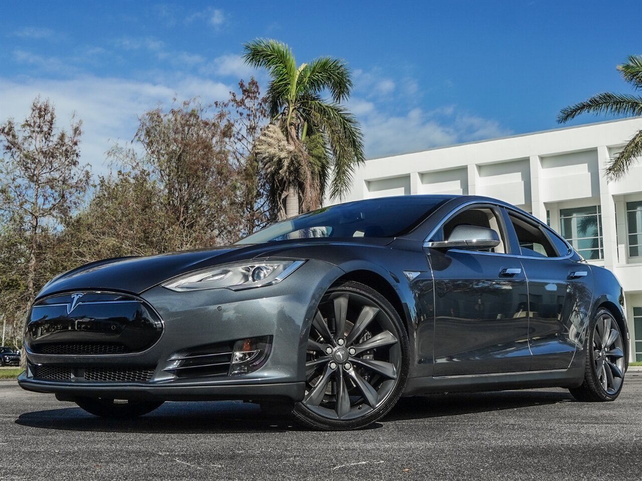 2014 Tesla Model S 85   - Photo 11 - Bonita Springs, FL 34134