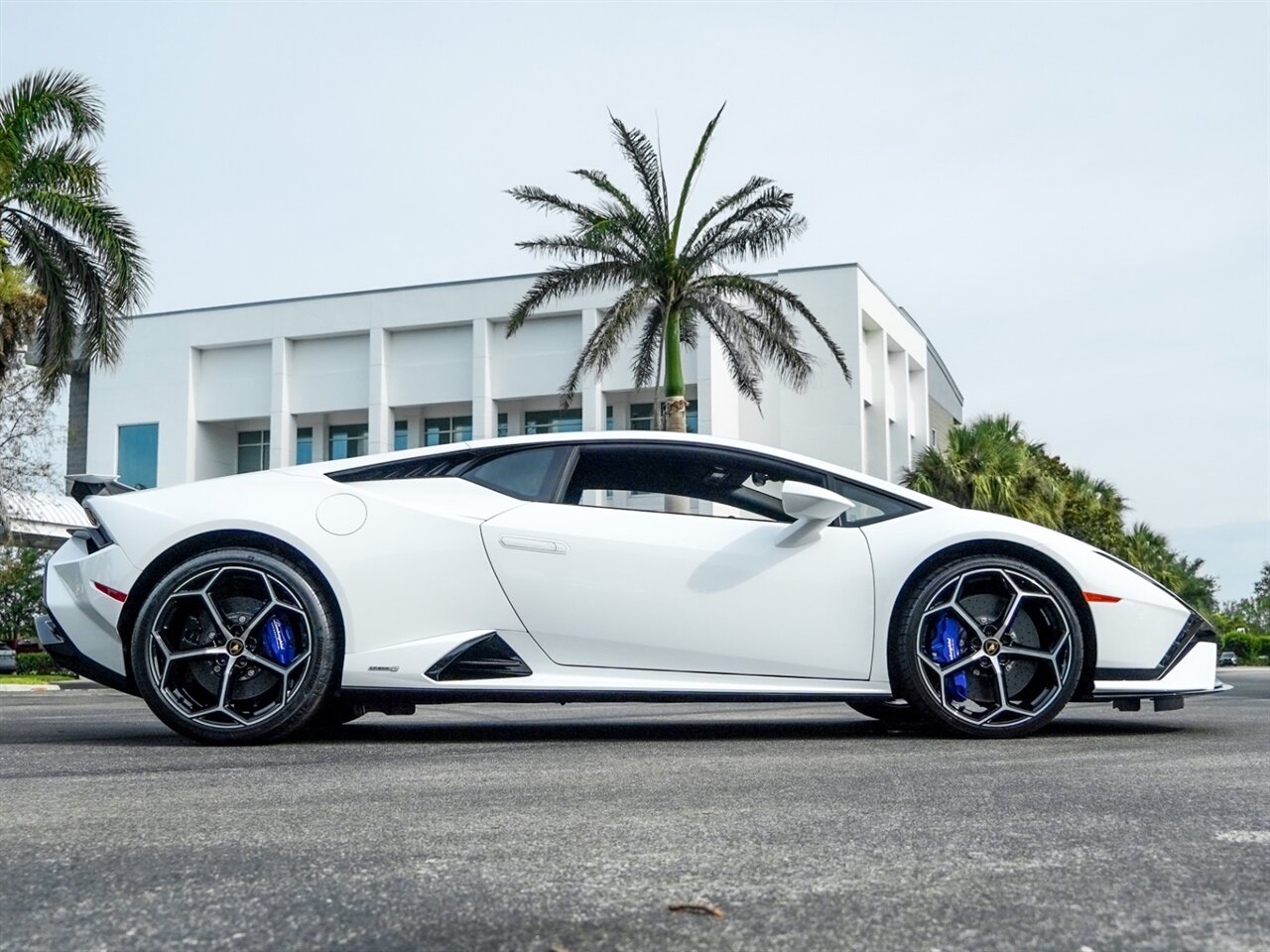 2023 Lamborghini Huracan Tecnica   - Photo 46 - Bonita Springs, FL 34134