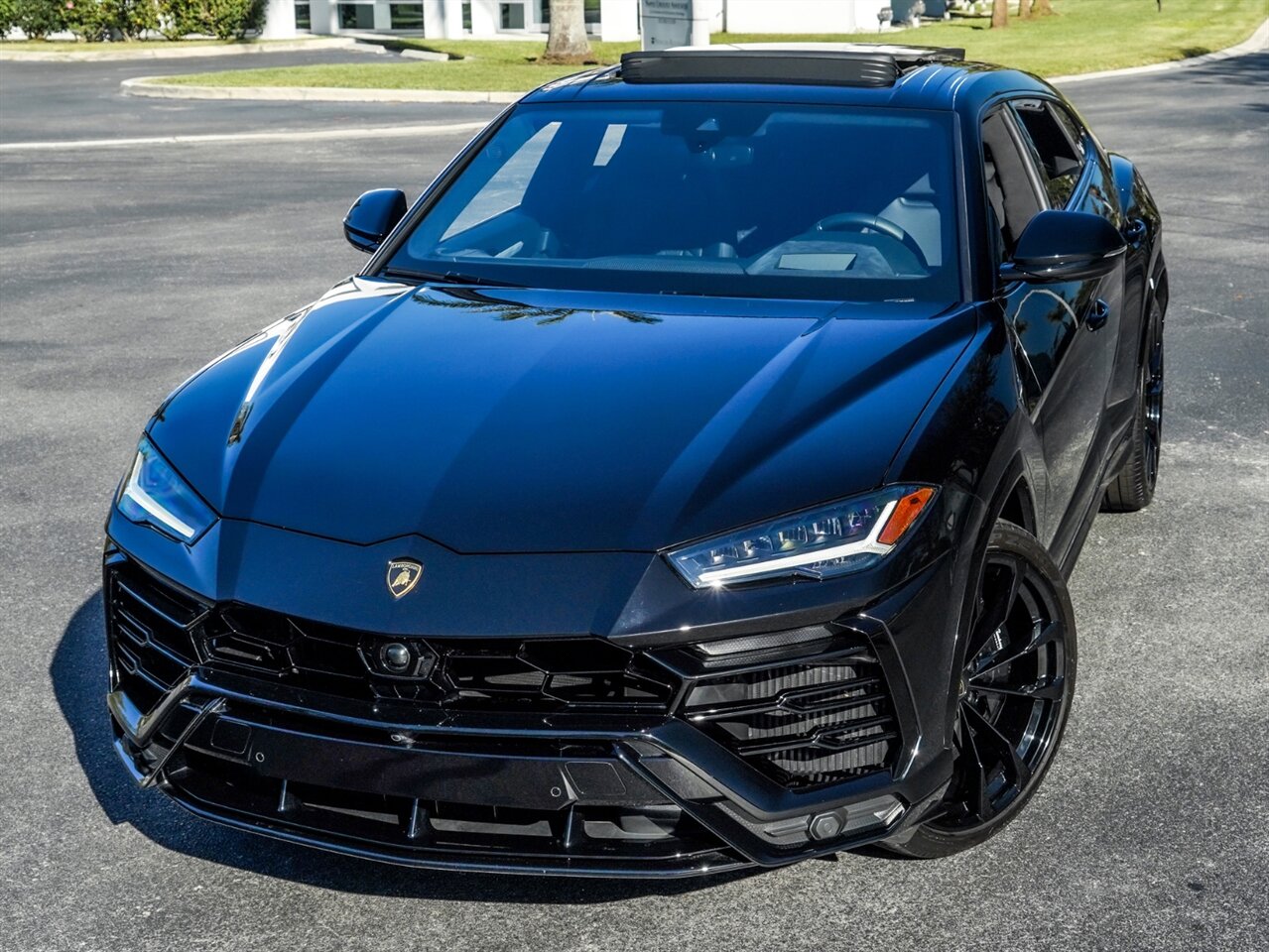 2021 Lamborghini Urus   - Photo 9 - Bonita Springs, FL 34134