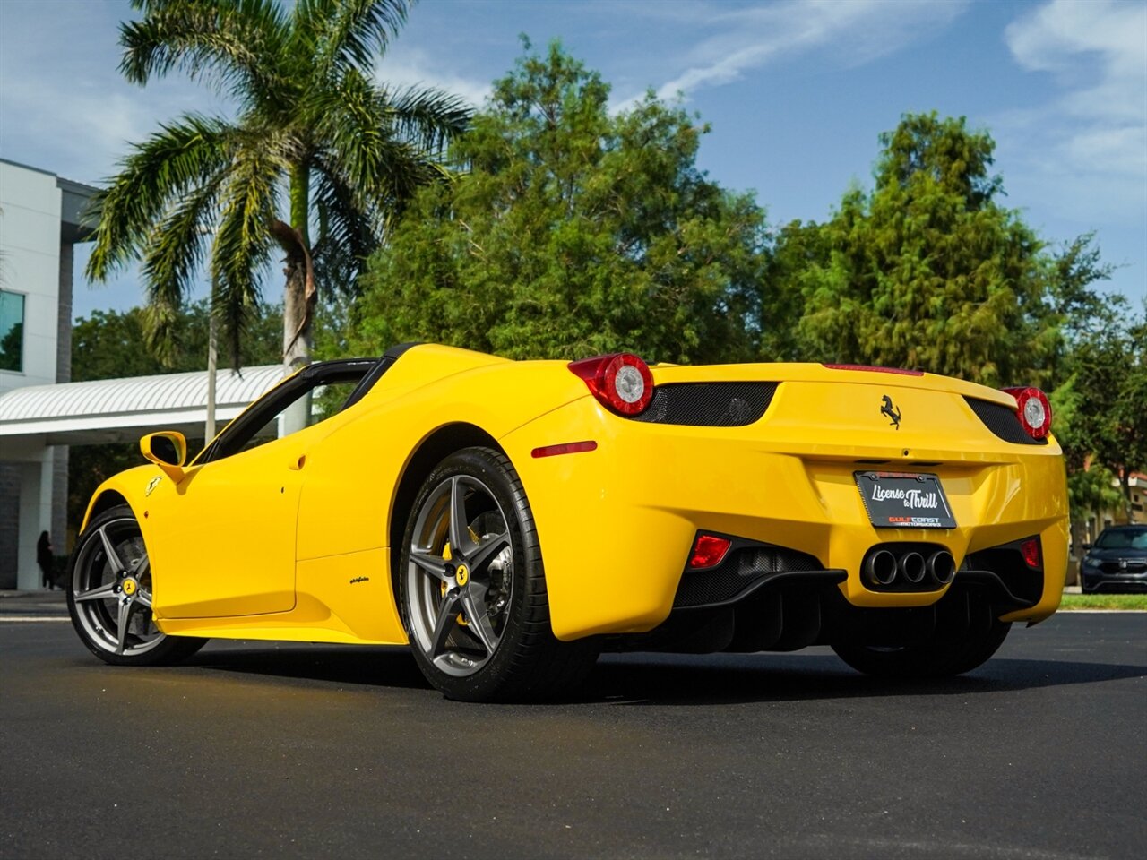 2015 Ferrari 458 Spider   - Photo 47 - Bonita Springs, FL 34134