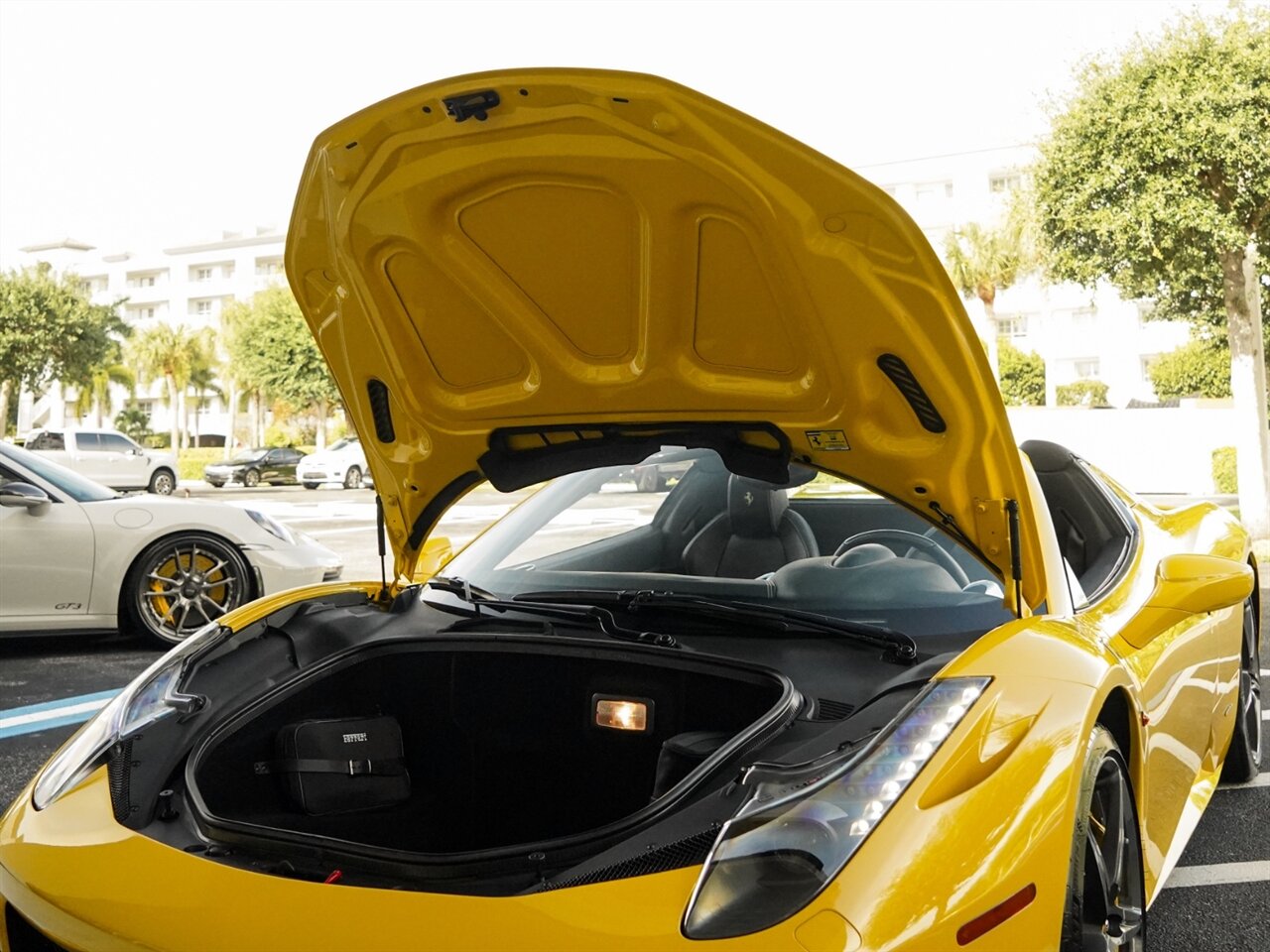 2015 Ferrari 458 Spider   - Photo 39 - Bonita Springs, FL 34134