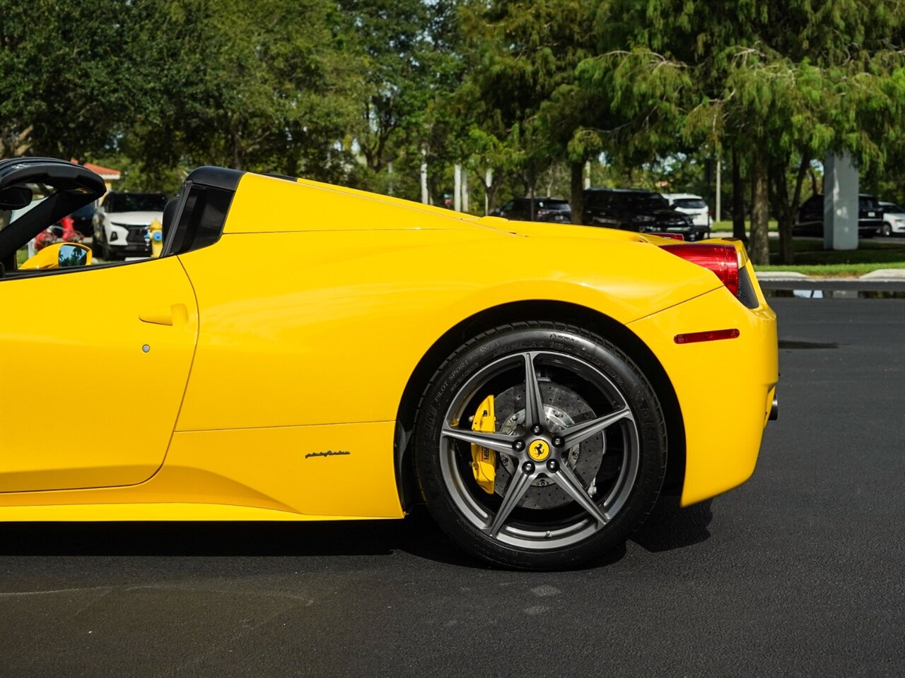 2015 Ferrari 458 Spider   - Photo 45 - Bonita Springs, FL 34134