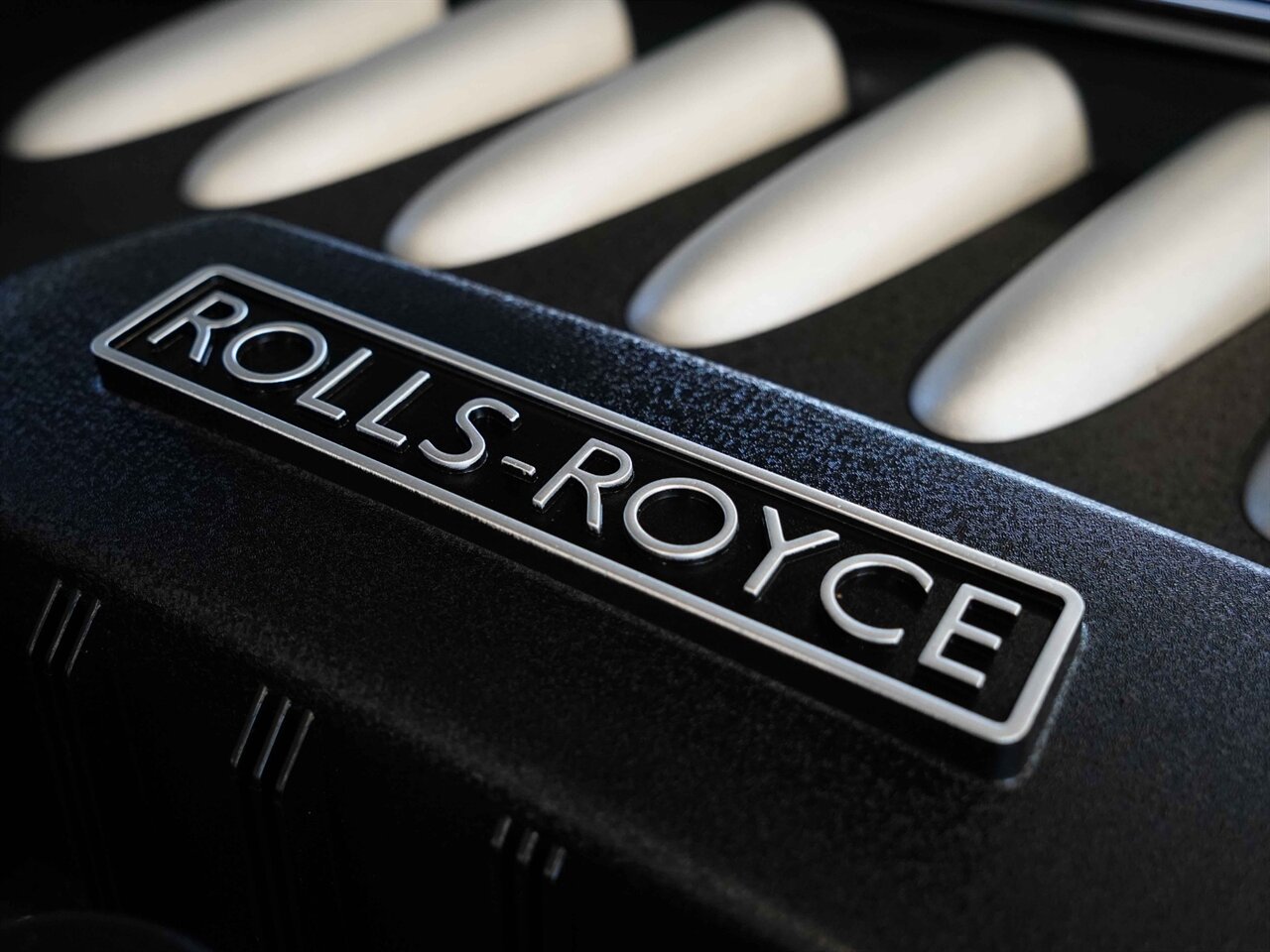 2017 Rolls-Royce Dawn   - Photo 39 - Bonita Springs, FL 34134