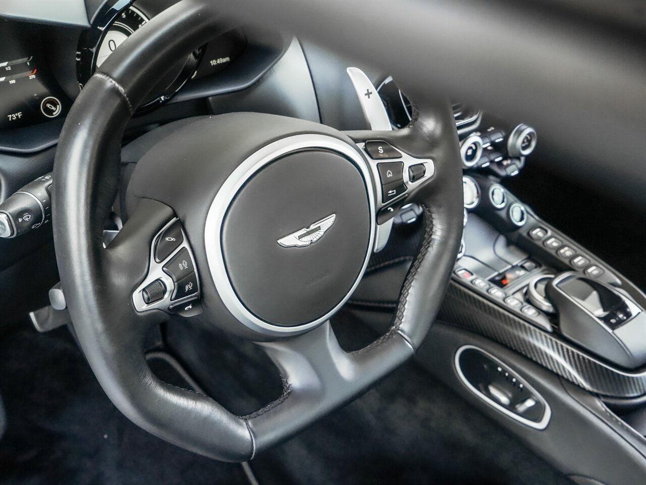 2019 Aston Martin Vantage   - Photo 20 - Bonita Springs, FL 34134