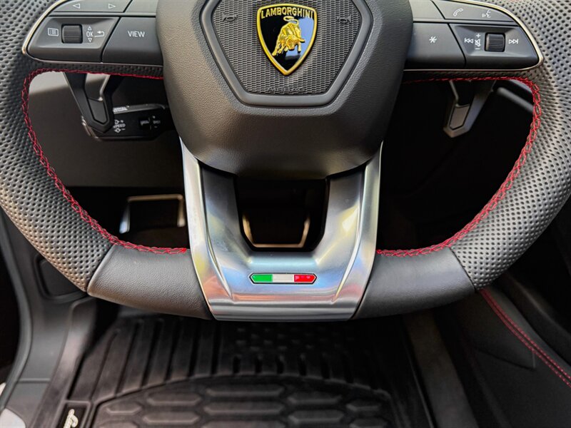 2024 Lamborghini Urus S - Photo 37 - Bonita Springs, FL 34134