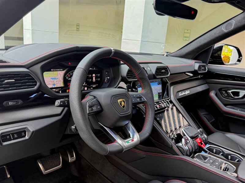 2024 Lamborghini Urus S - Photo 11 - Bonita Springs, FL 34134