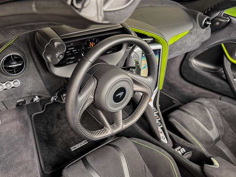 2025 McLaren 750S Spider   - Photo 29 - Bonita Springs, FL 34134