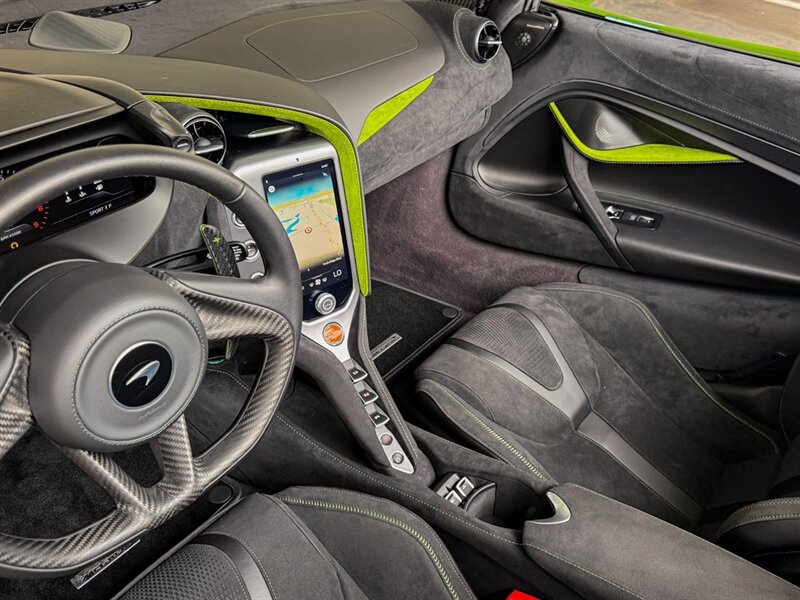 2025 McLaren 750S Spider   - Photo 16 - Bonita Springs, FL 34134