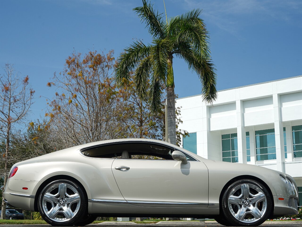 2012 Bentley Continental GT   - Photo 20 - Bonita Springs, FL 34134
