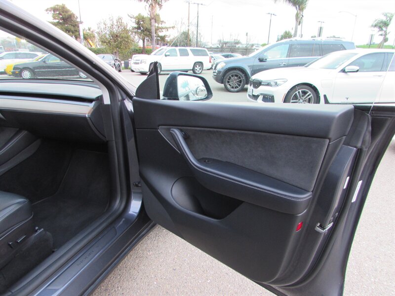 2022 Tesla Model Y Long Range - Photo 26 - Dublin, CA 94568