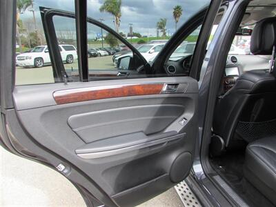 2012 Mercedes-Benz GL 550 4MATIC   - Photo 26 - Dublin, CA 94568