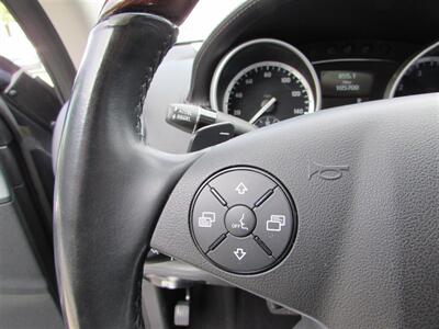 2012 Mercedes-Benz GL 550 4MATIC   - Photo 15 - Dublin, CA 94568