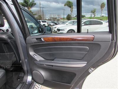 2012 Mercedes-Benz GL 550 4MATIC   - Photo 40 - Dublin, CA 94568