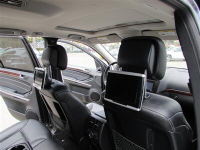 2012 Mercedes-Benz GL 550 4MATIC   - Photo 43 - Dublin, CA 94568