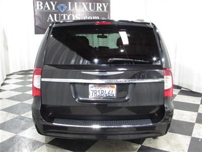 2012 Chrysler Town & Country Touring-L   - Photo 4 - Dublin, CA 94568