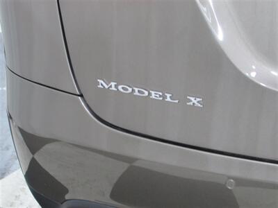 2016 Tesla Model X 75D   - Photo 12 - Dublin, CA 94568