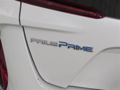 2018 Toyota Prius Prime Plus   - Photo 12 - Dublin, CA 94568