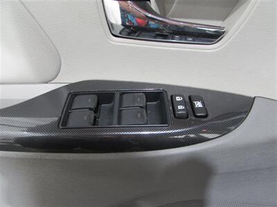 2011 Toyota Sienna SE 8-Passenger   - Photo 27 - Dublin, CA 94568