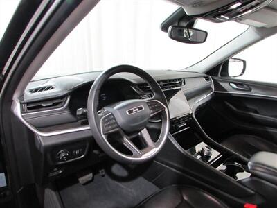 2023 Jeep Grand Cherokee Limited   - Photo 20 - Dublin, CA 94568