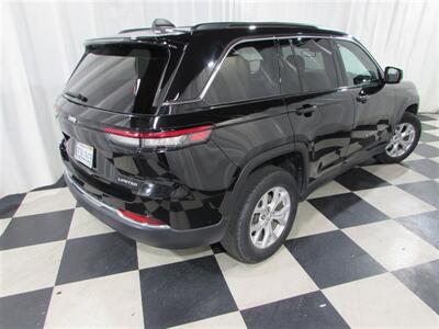 2023 Jeep Grand Cherokee Limited   - Photo 11 - Dublin, CA 94568