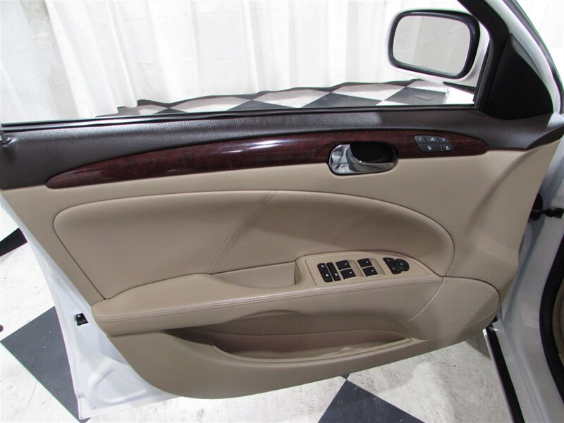 2007 Buick Lucerne CXL V6 photo