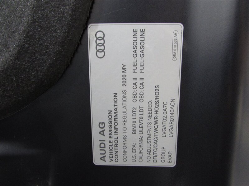 2020 Audi Q5 2.0T quattro Titaniu photo
