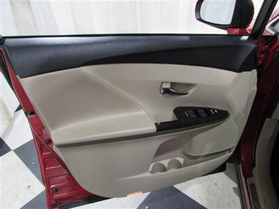 2011 Toyota Venza AWD V6 - Photo 33 - Dublin, CA 94568