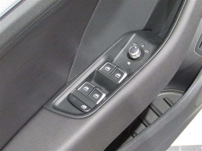 2016 Audi A3 Sportback e-tron 1.4T Premium Plus - Photo 58 - Dublin, CA 94568