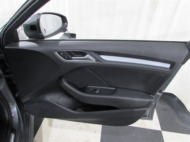 2016 Audi A3 Sportback e-tron 1.4T Premium Plus - Photo 30 - Dublin, CA 94568