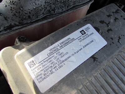 2018 Cadillac Escalade Premium Luxury   - Photo 43 - Dublin, CA 94568