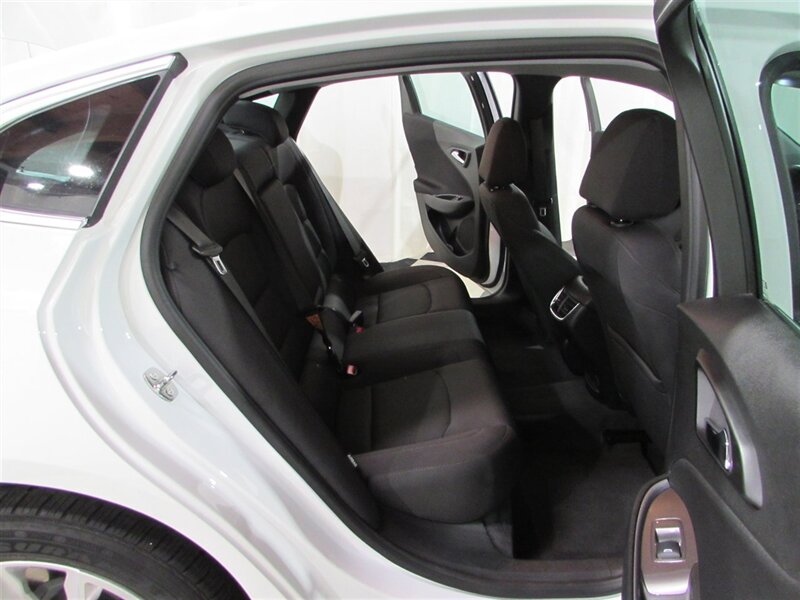 2023 Chevrolet Malibu LT - Photo 53 - Dublin, CA 94568