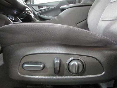 2023 Chevrolet Malibu LT - Photo 9 - Dublin, CA 94568