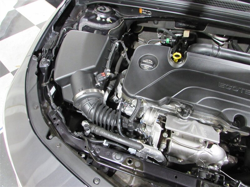 2023 Chevrolet Malibu LT - Photo 32 - Dublin, CA 94568