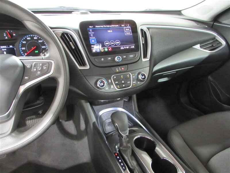 2023 Chevrolet Malibu LT - Photo 15 - Dublin, CA 94568