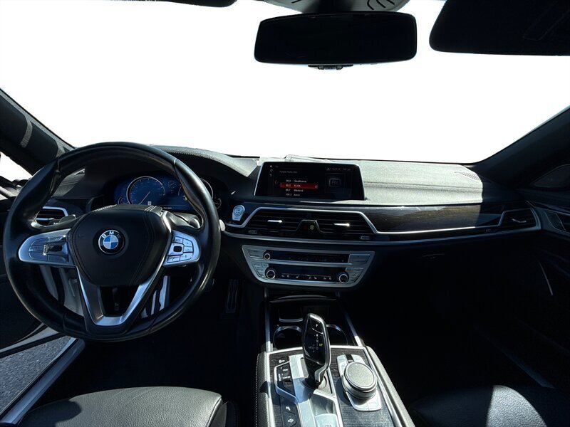 2019 BMW 7 Series 740i - Photo 10 - Dublin, CA 94568